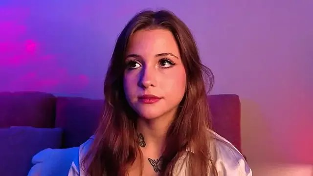 Freechat LoveSeekins on StripChat