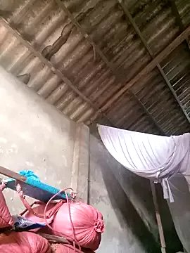 Freechat MaiHoa69 on StripChat