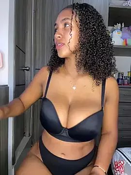 Freechat Mia_sweet80 on StripChat