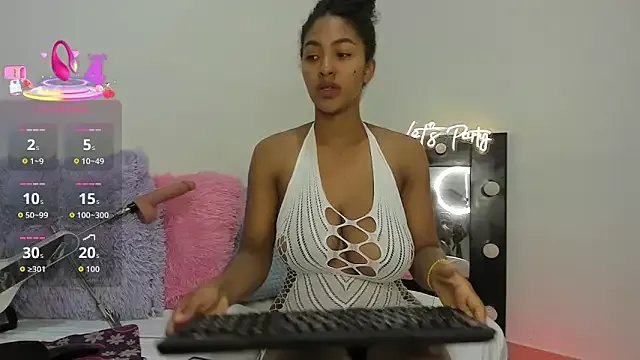 Freechat Mia_sweet80 on StripChat