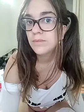 Freechat Miachan_LaGattinaVogliosa on StripChat