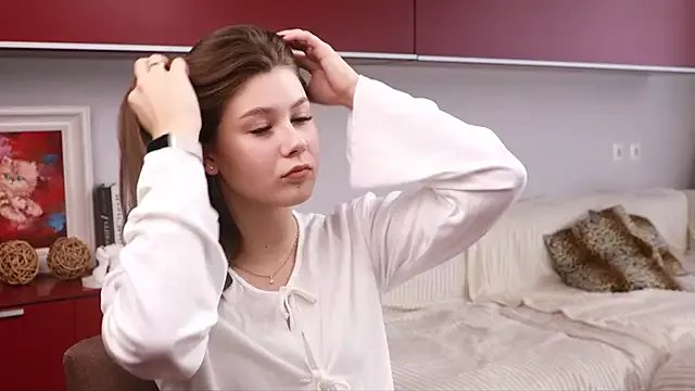 Freechat MondoNeko on StripChat