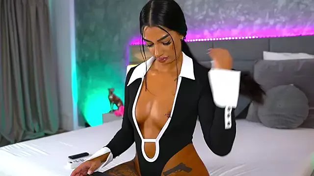 Freechat NatalieDelices on StripChat