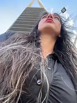 Freechat Ninabigtitied on StripChat