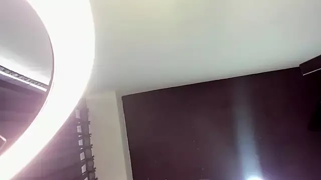 Freechat rubyrouge__ on StripChat