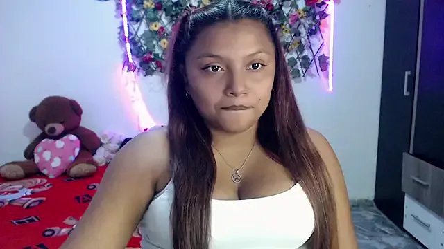 Freechat sexysusan4you on StripChat