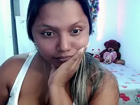 Freechat sexysusan4you on StripChat