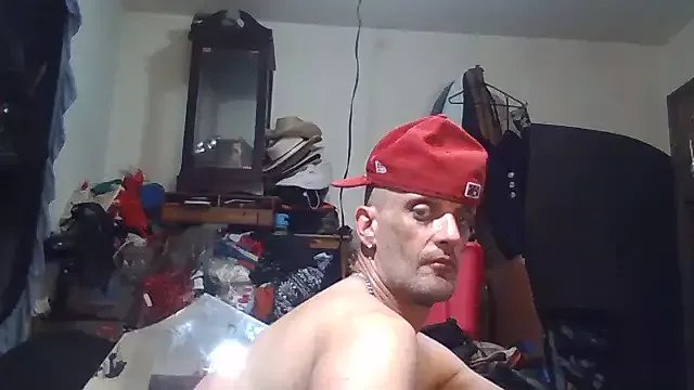 Freechat slinginbigD on StripChat