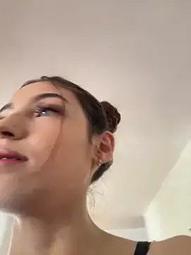 Freechat sofiarouge on StripChat