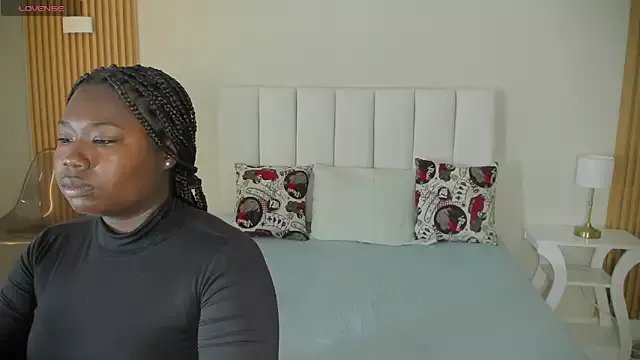 Freechat squirt_teen on StripChat