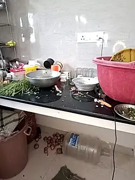 Freechat Tamil-hotwife on StripChat