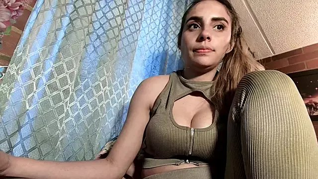 Freechat ValeriaLacrozee on StripChat