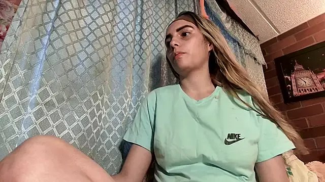 Freechat ValeriaLacrozee on StripChat