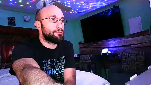 Freechat versatilevortex on StripChat