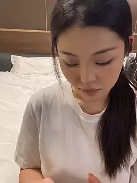 Group zhenzhen666 on StripChat